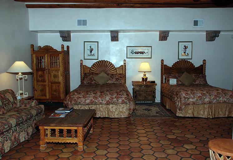 Inn At The Delta Espanola Rum bild